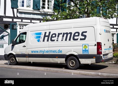 hermes delivery service.